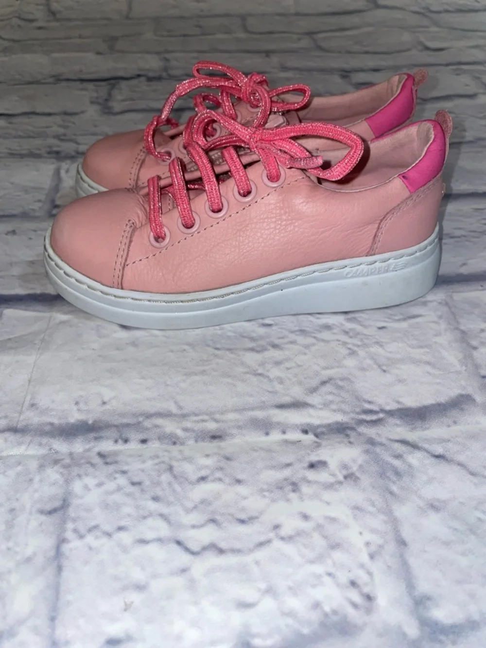 Camper Runner Up (Pink) Size 8.5